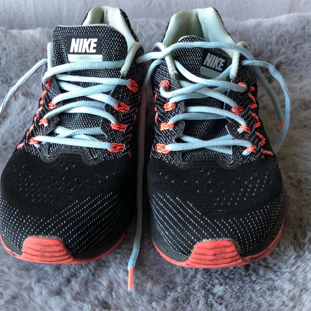 Ladies Nike Zoomvomero10 running shoes. Super comfortable